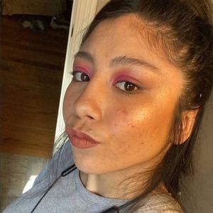 Meet your Posher, Alexia